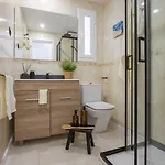 Boutique Stay, Private Wing By The Sea * Сіджас