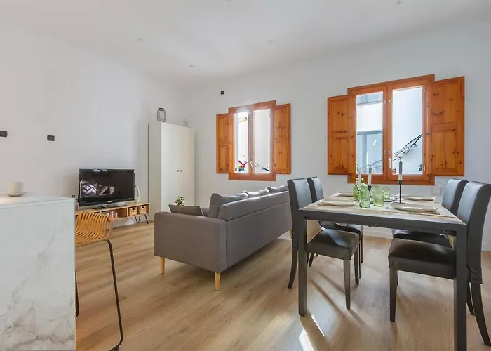 Boutique Stay, Private Wing By The Sea Daire *