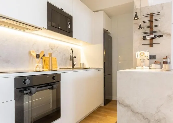 Boutique Stay, Private Wing By The Sea